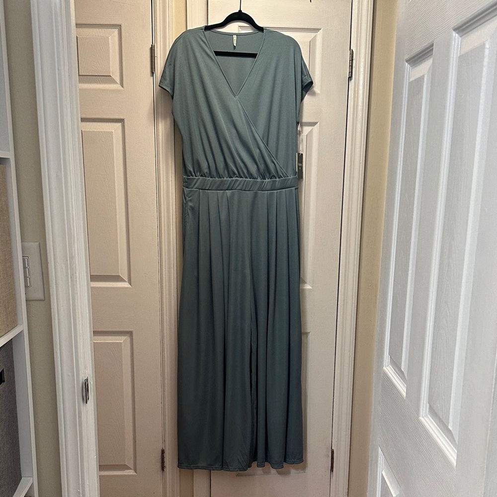 Halara Romper Size XL Tall